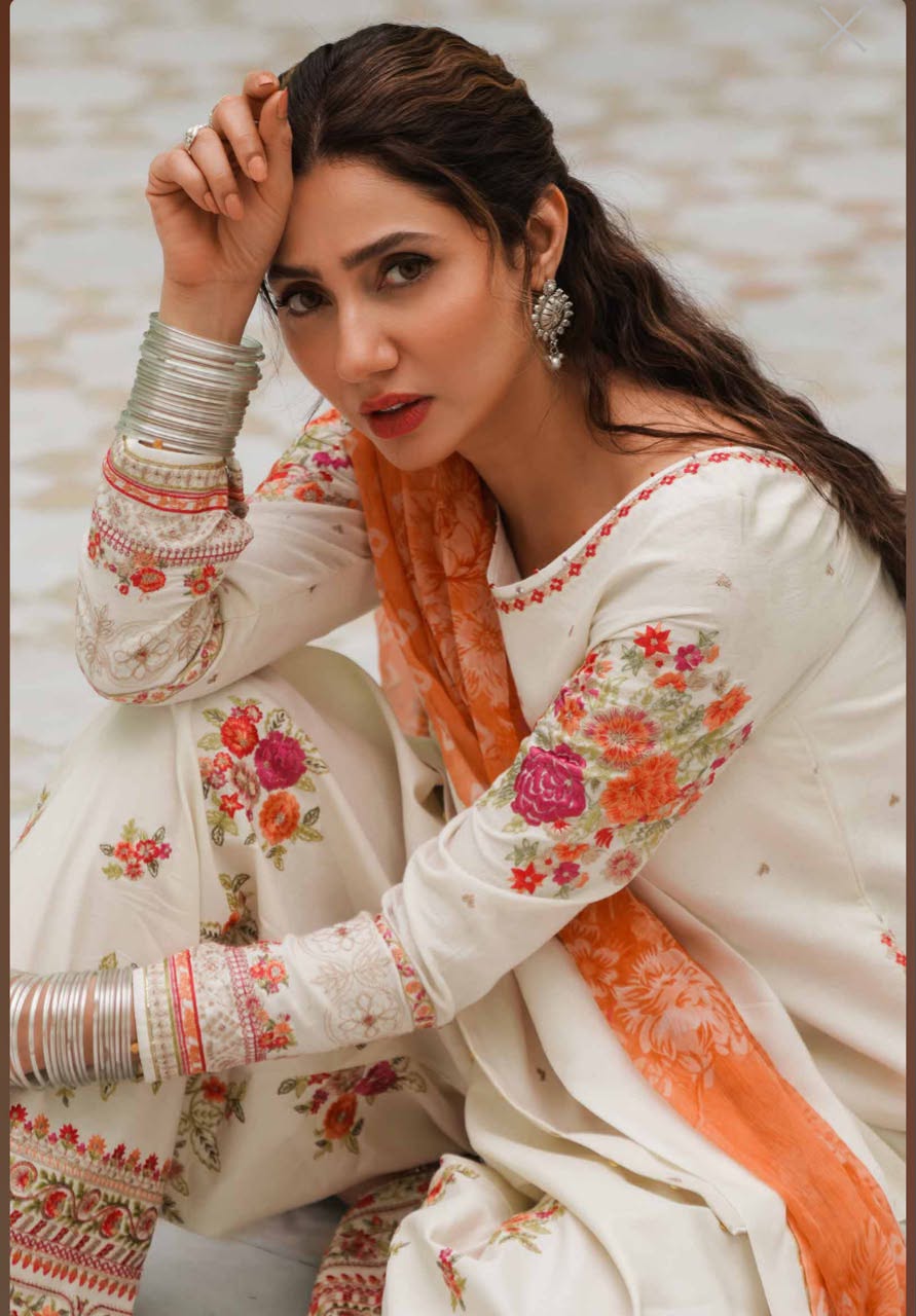 Zara Shah Jahan 4124 Winter Dhanak Embroidered 3 Piece Suit